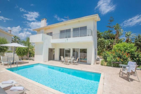 Villa Dafnis Morfi - Central 3 Bedroom Protaras Villa with Pool - Close to Protaras Strip